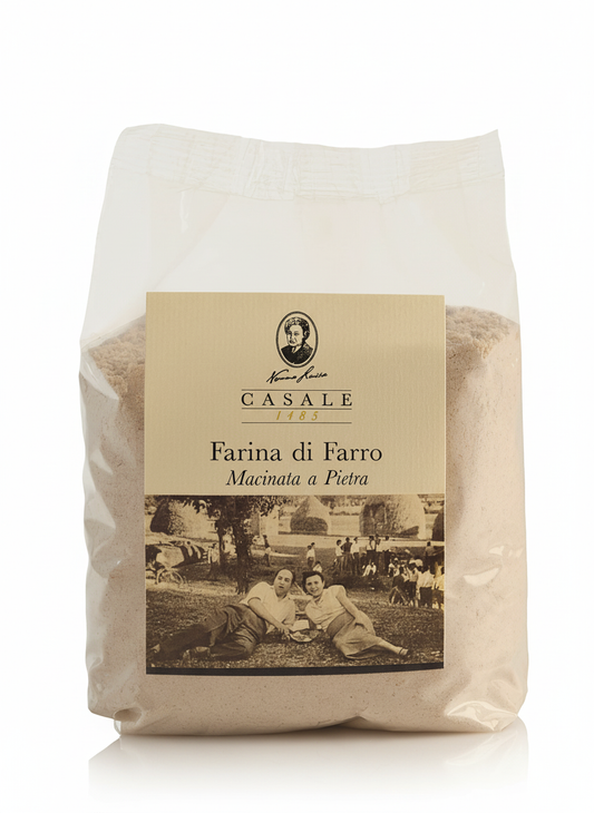 Farina di farro macinata a pietra